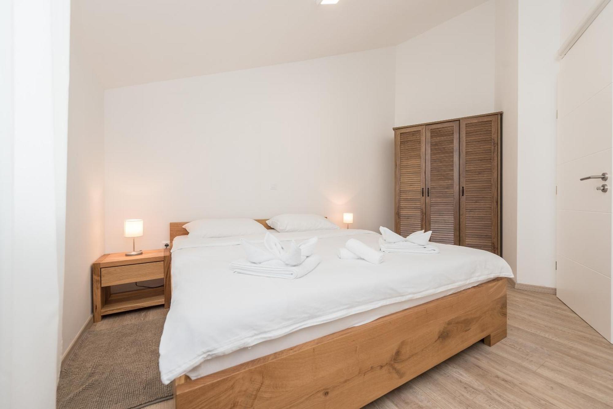 Petar's Dream 3 Apartment